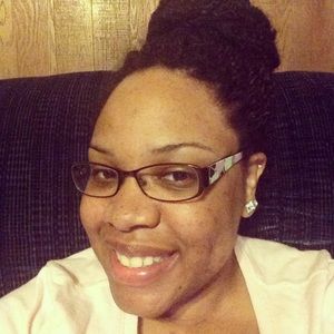 Meet your Posher, Johnetta